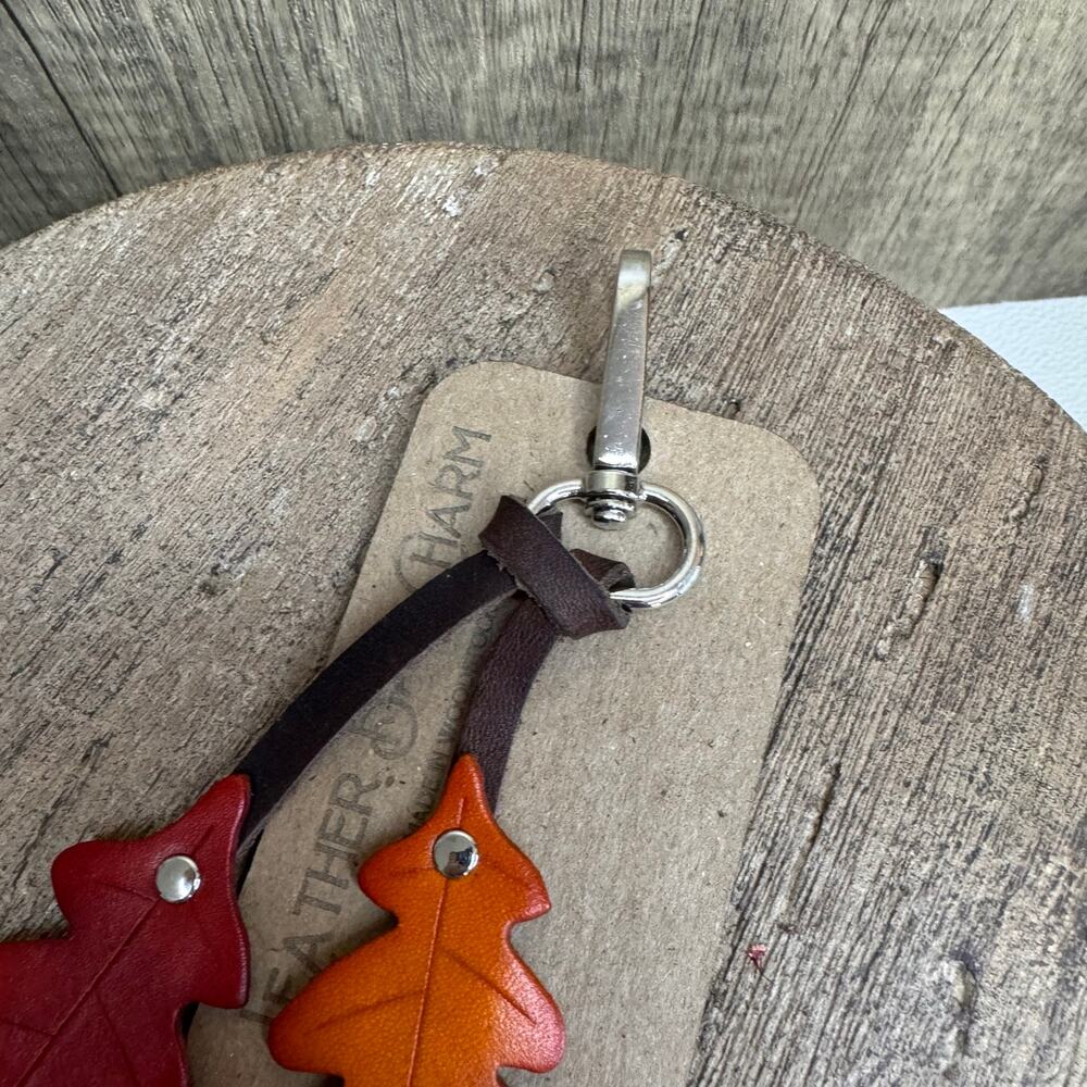 Leather Purse Charm Oak Tree Leaf Bag Charm Genuine Leather Purse Keychain NEW - Picture 4 of 6